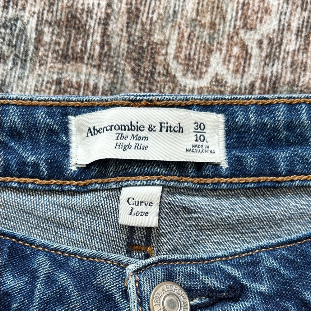 Abercrombie curvy mom Jean - Picture 5 of 7